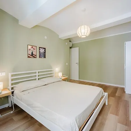 Apartment Sage & Honey 5 Guests 200m Ac Station Each Modena
